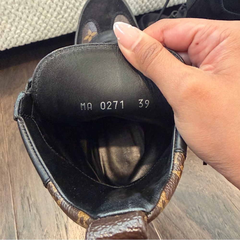 Louis Vuitton Black and Brown Monogram Lace-Up Platform Ankle Boots - Picture 9 of 12